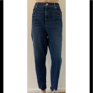 LOFT denim the curvy skinny distressed Sz 32 /14 women’s high rise